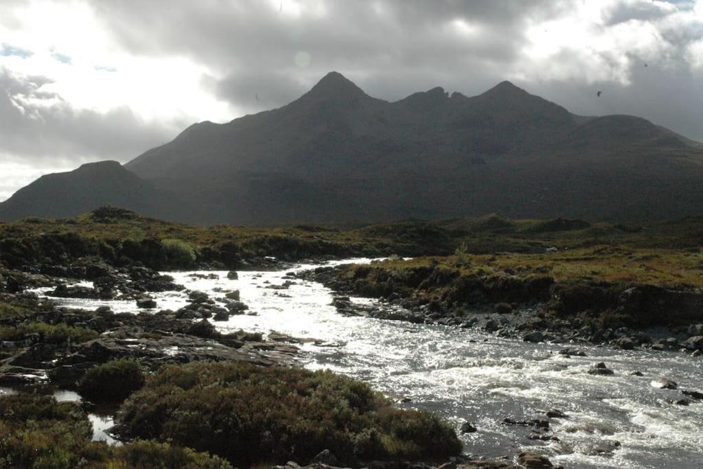 Dunmara: Self Catering Cottage On The Isle Of Skye Бродфорд Экстерьер фото